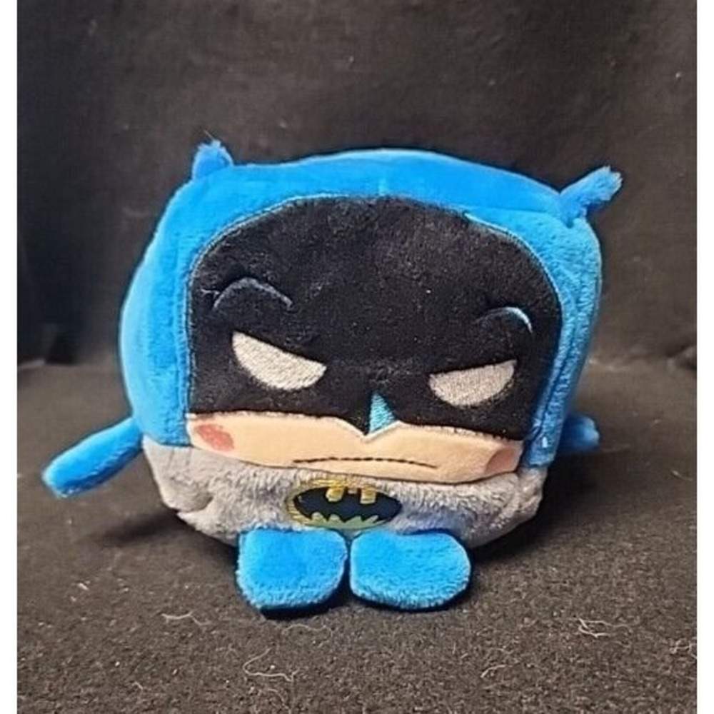 Batman Kawaii Cubes Plush‎ Toy 3in - DC Comics, Wish Factory Collectible